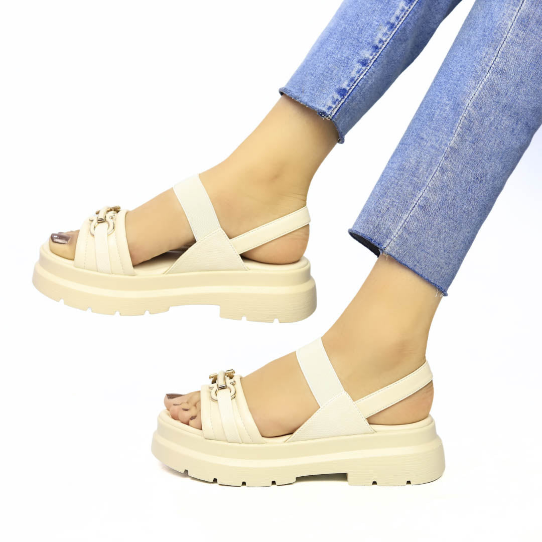 Buckle Strap Platform Sandals - Fawn