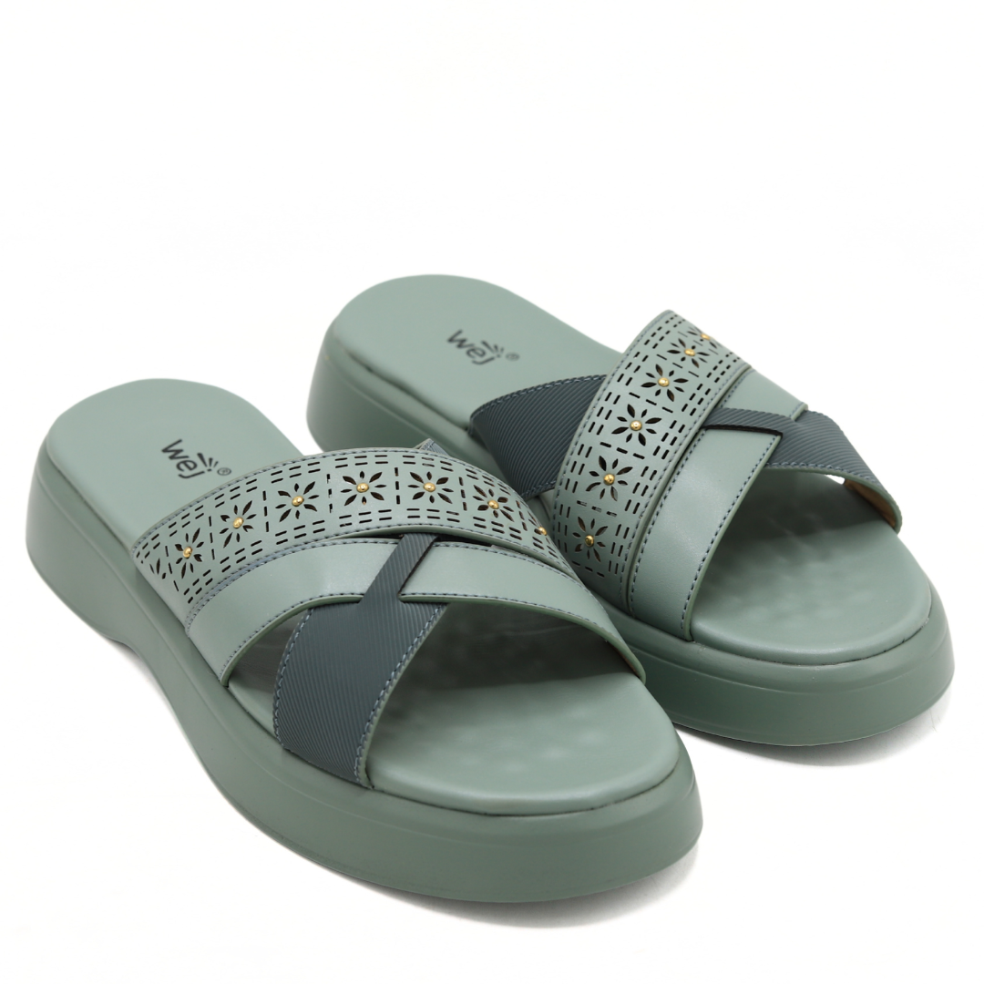 Mint Women Criss Cross Slippers