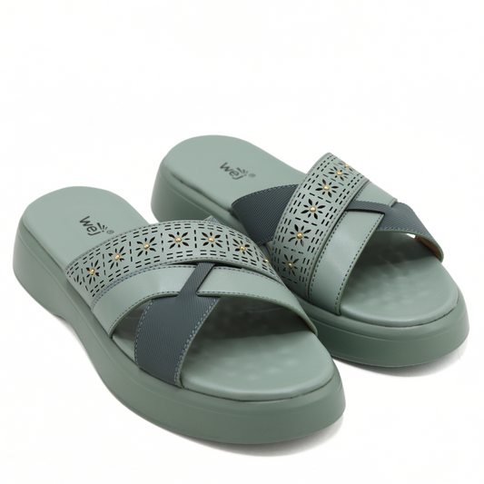 Mint Women Criss Cross Slippers