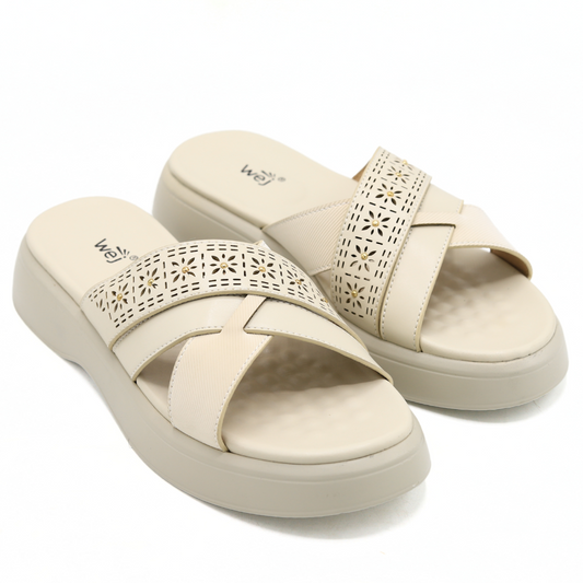 Fawn Women Criss Cross Slippers