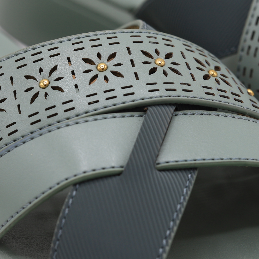 Mint Women Criss Cross Slippers