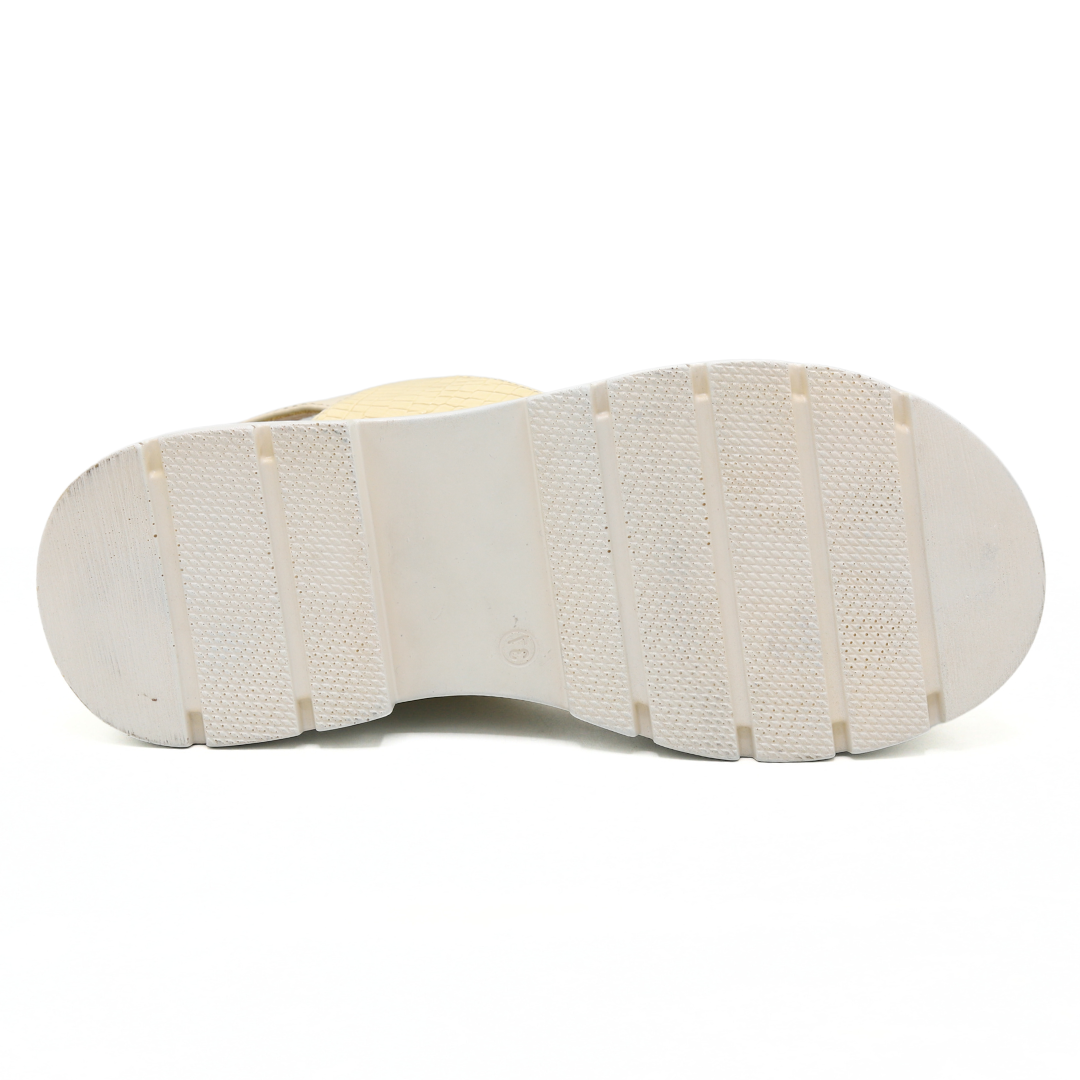 Buckle Strap Platform Sandals - Fawn