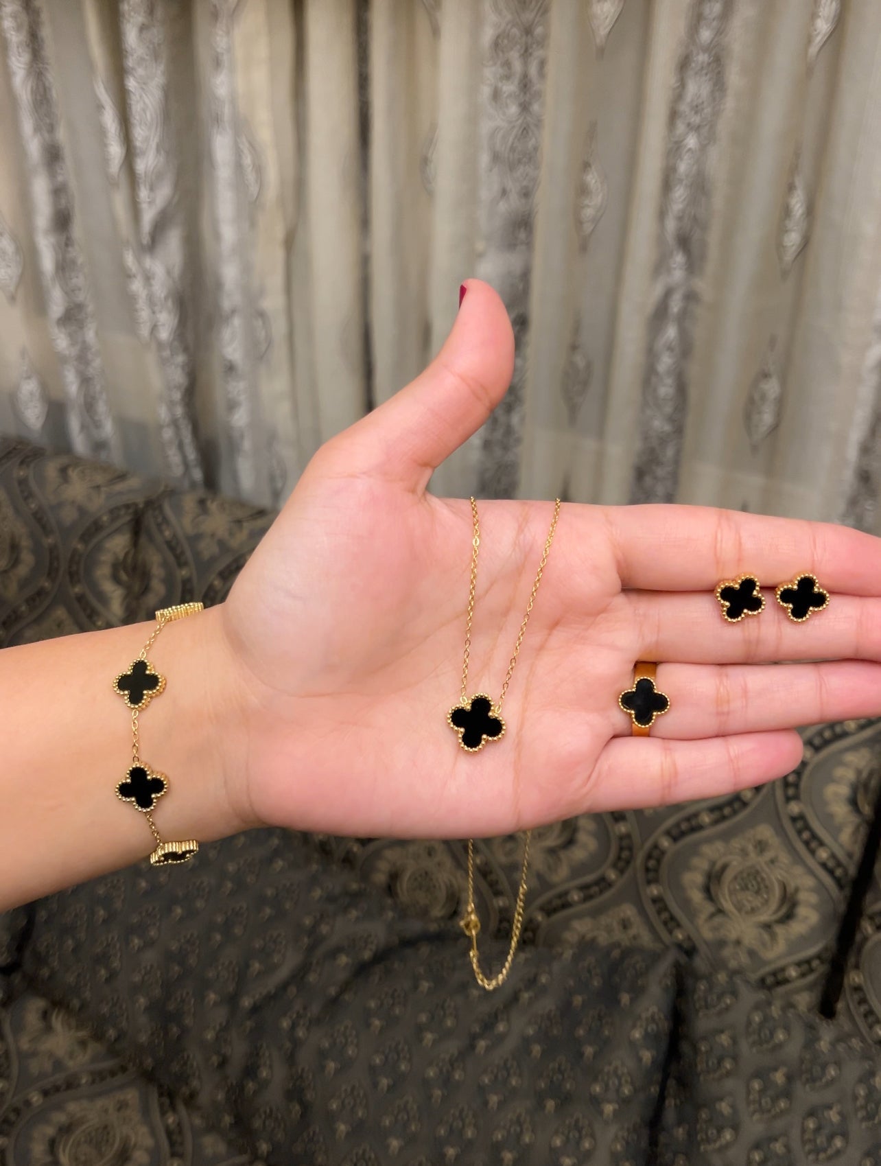 Premium Clover 4 Pcs Complete Set (Adjustable Ring)