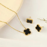 Four Leaf Clover Pendant With Earings